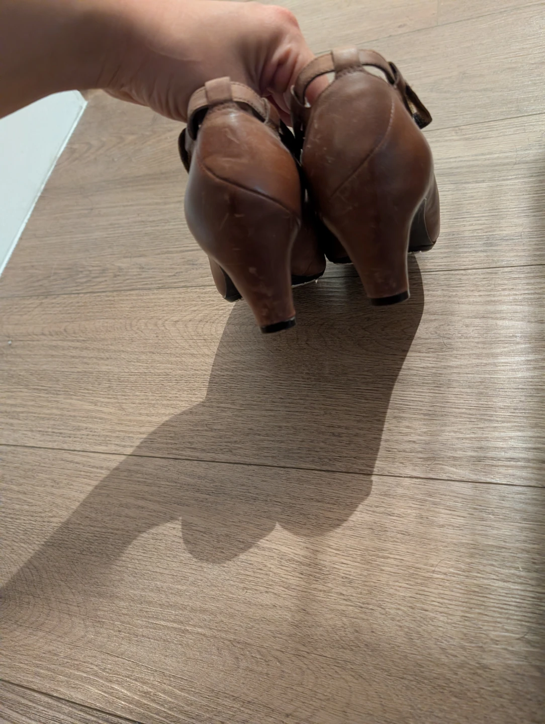 Tsubo Brown Leather T-Strap Heels - photo 3