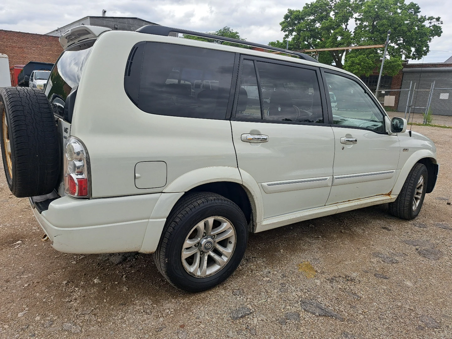 2004 Suzuki xl7