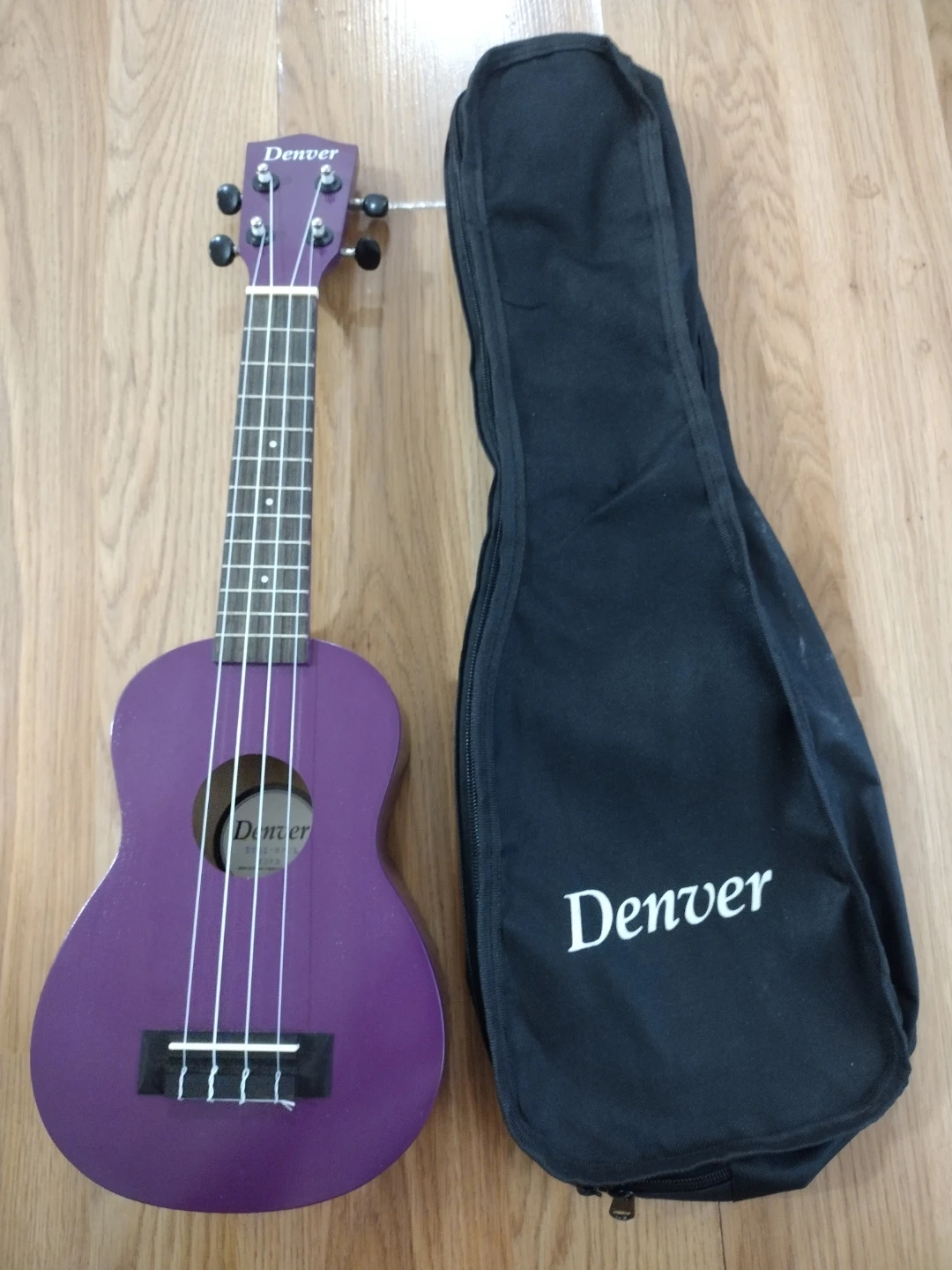 Denver Purple Ukulele with Case