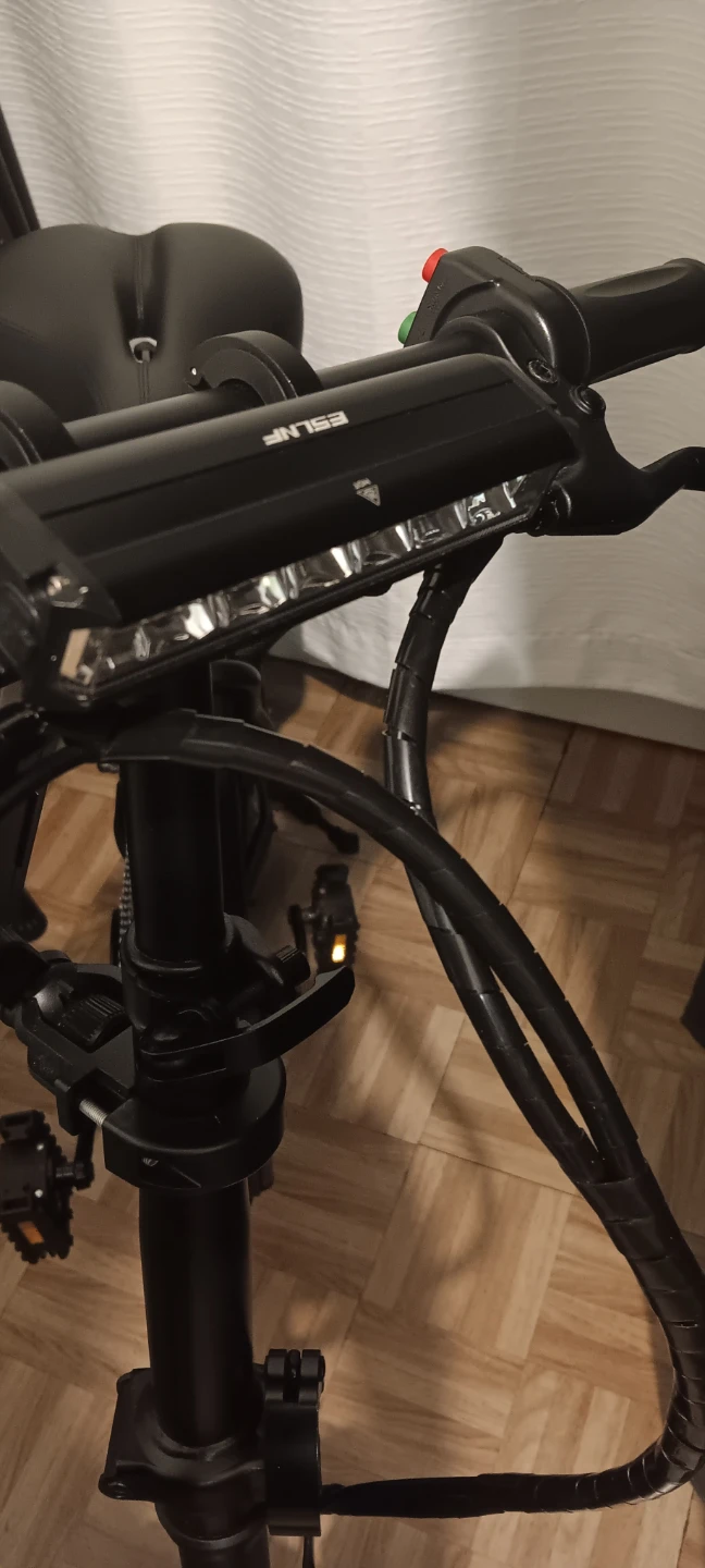 WINDONE Electric Folding Bike, VENDO O CAMBIO POR SCOOTER