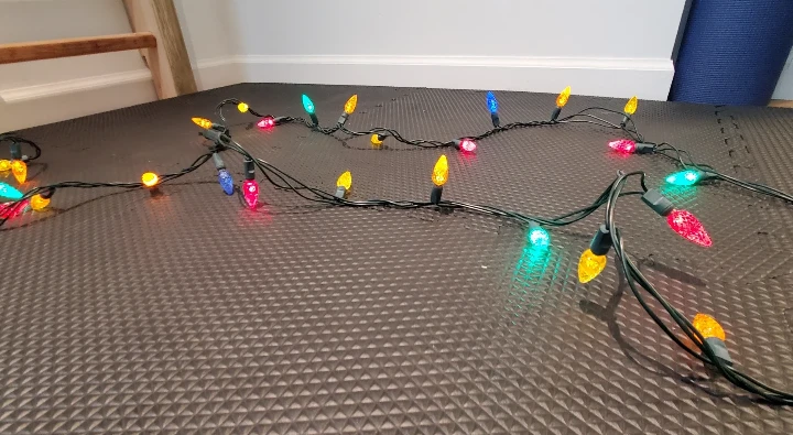 String of Christmas Lights - photo 4