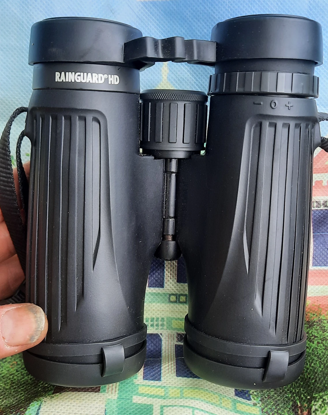 Bushnell Legend Ultra HD 10x42 Binoculars - photo 5
