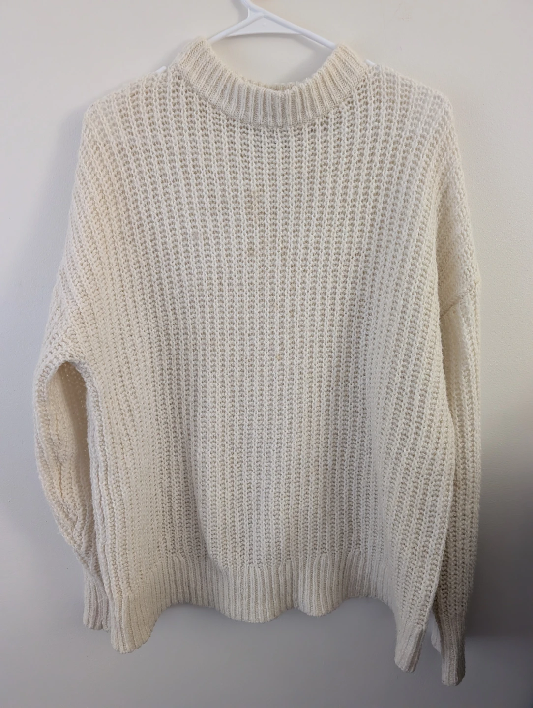 Old Navy Cream Knit Sweater pullover some stains cozy comfy