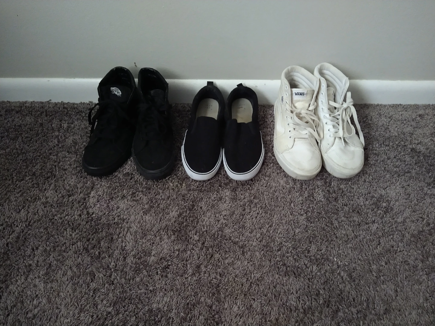 Vans Hi High Tops 1 Black 1 White 1 Black Slip On Pair Size 7 - photo 5