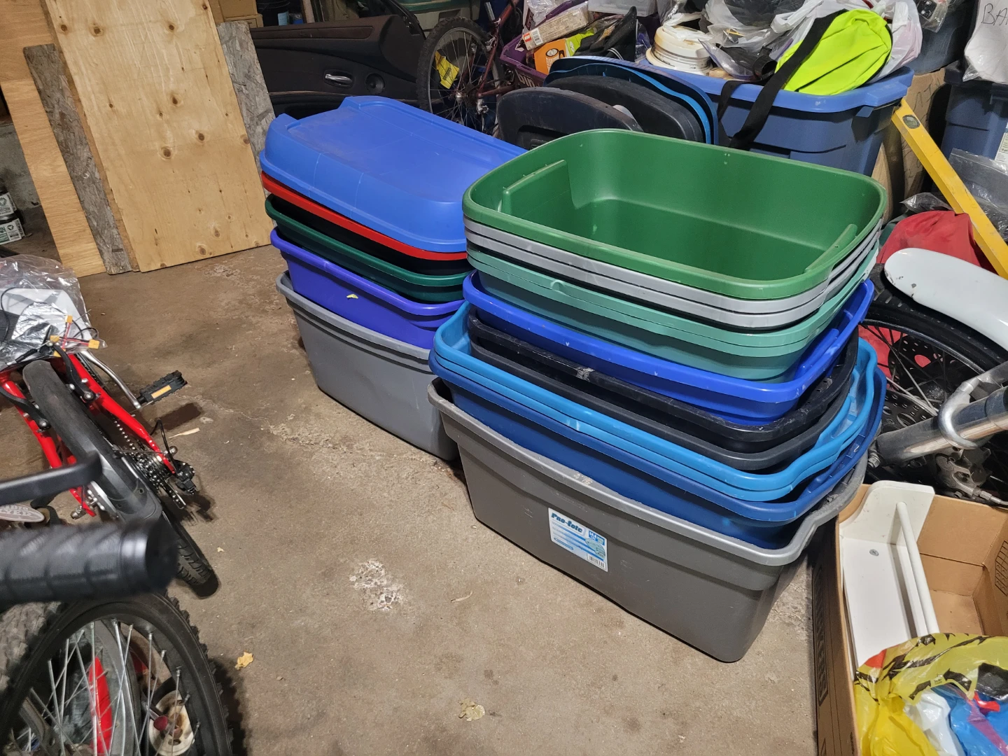 Lot  of Plastic Storage Bins and Lids