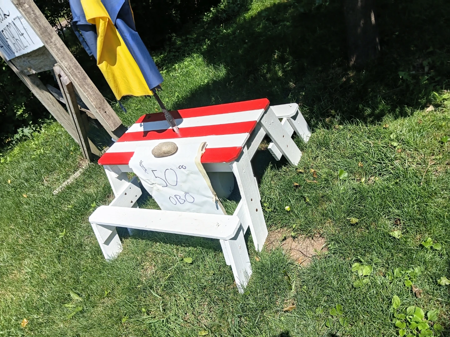 Children's Picnic Table with Umbrella - photo 4