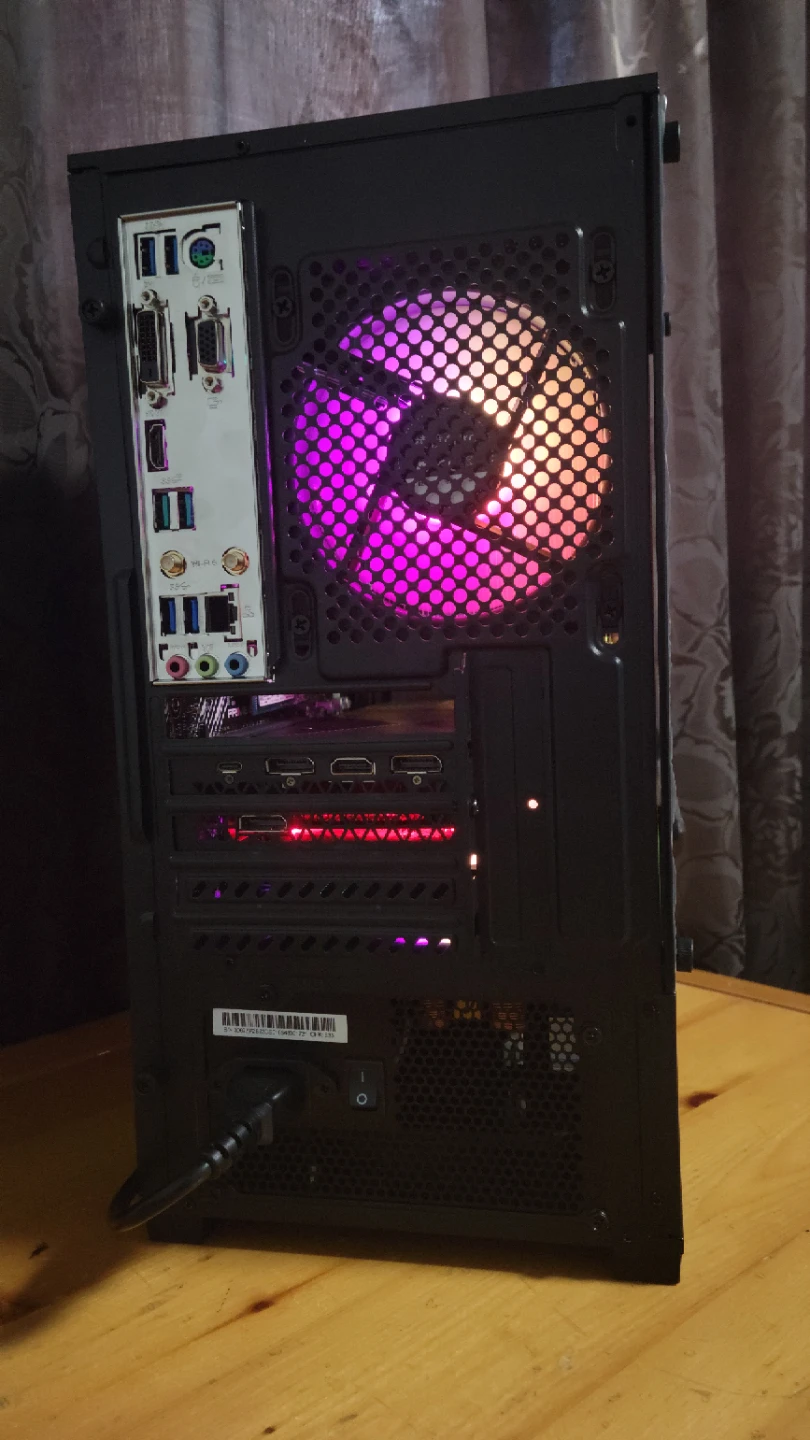 Custom Gaming PC - Ryzen 5 3600, RTX 2080, 16GB RAM - photo 3