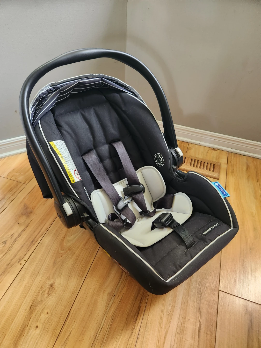 Graco infant car seat - photo 3