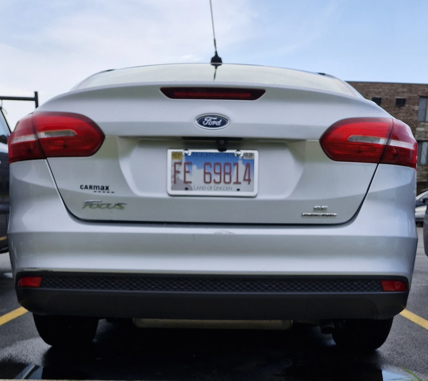 Silver Ford Focus Sedán 2015 - photo 2