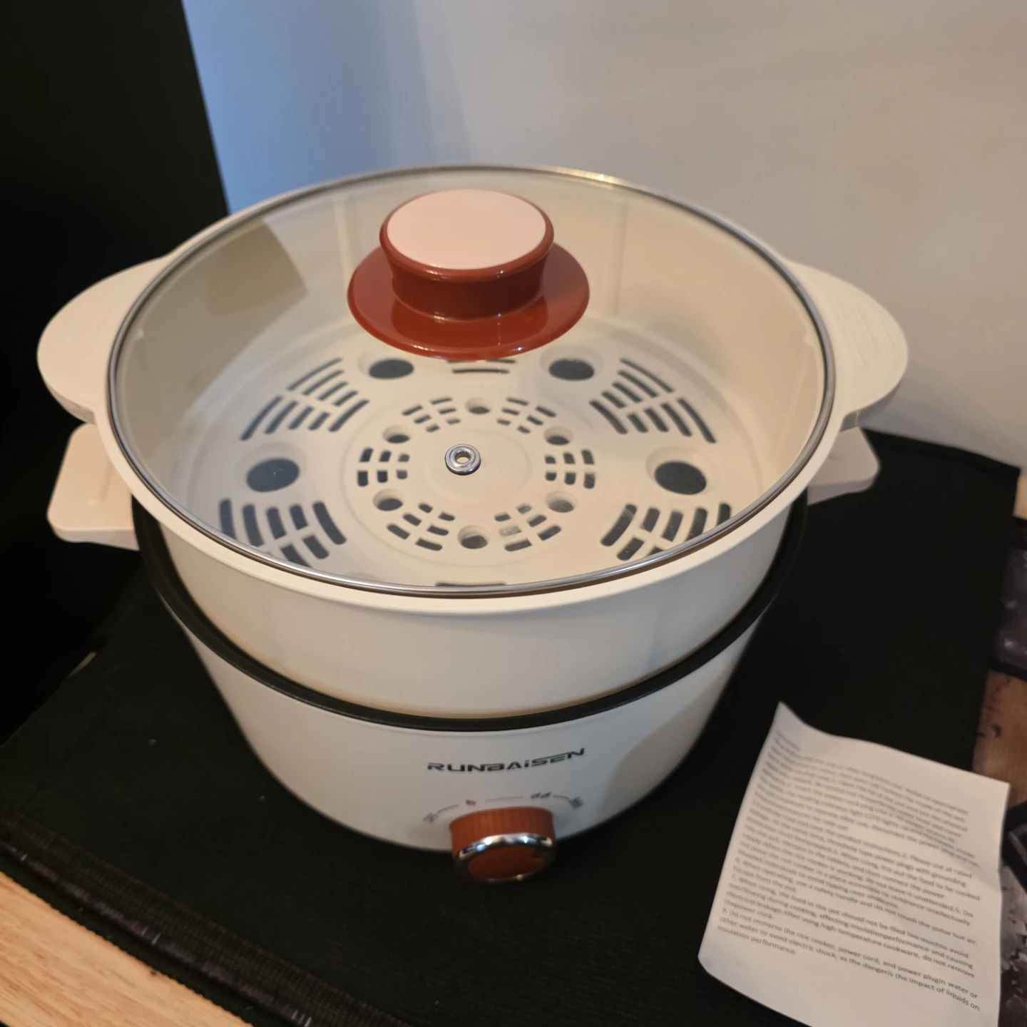 Electric Hot Pot with Steamer,  Non-Stick - photo 3