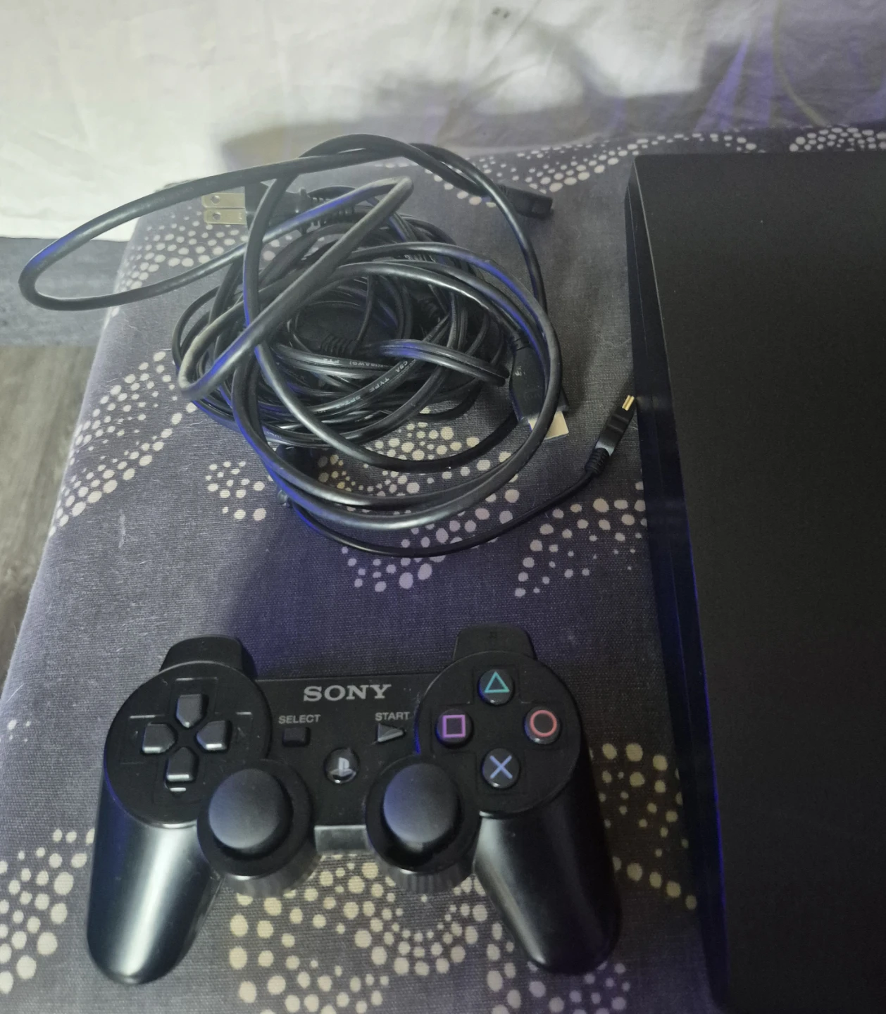 Sony PlayStation 3 Slim Console with Controller - photo 2