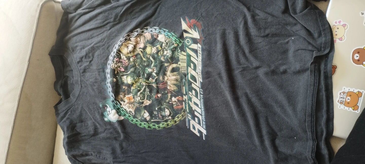 HOT TOPIC Graphic T-Shirts - photo 2