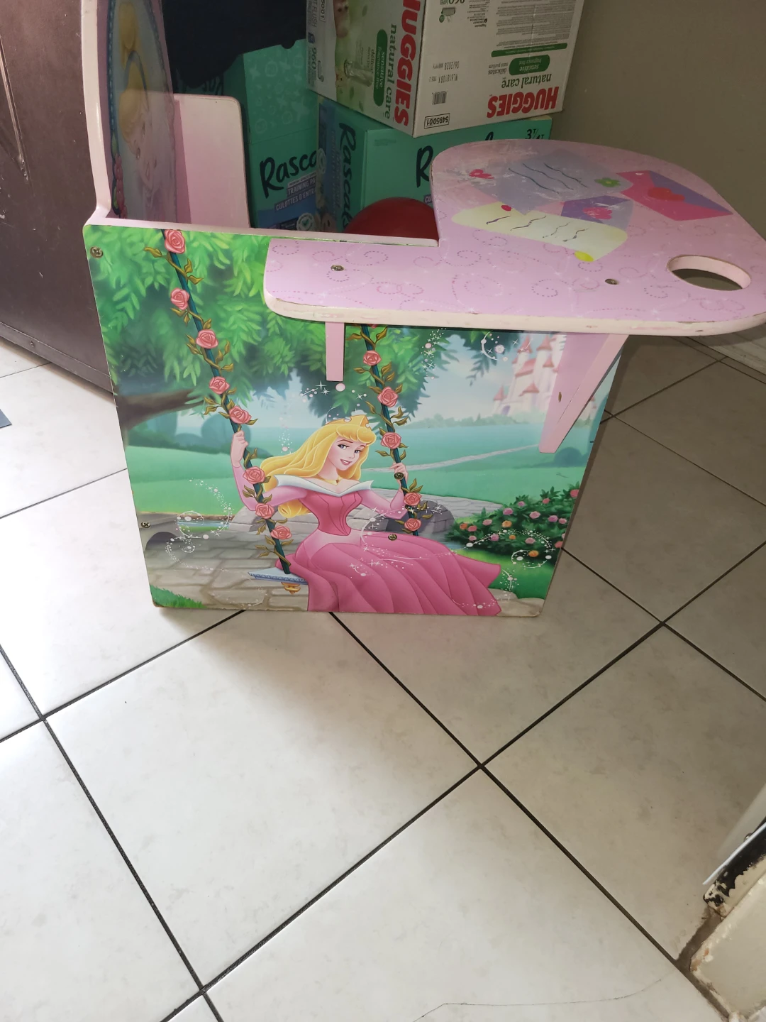 Disney Princess Kids Desk and Chair Set - photo 3