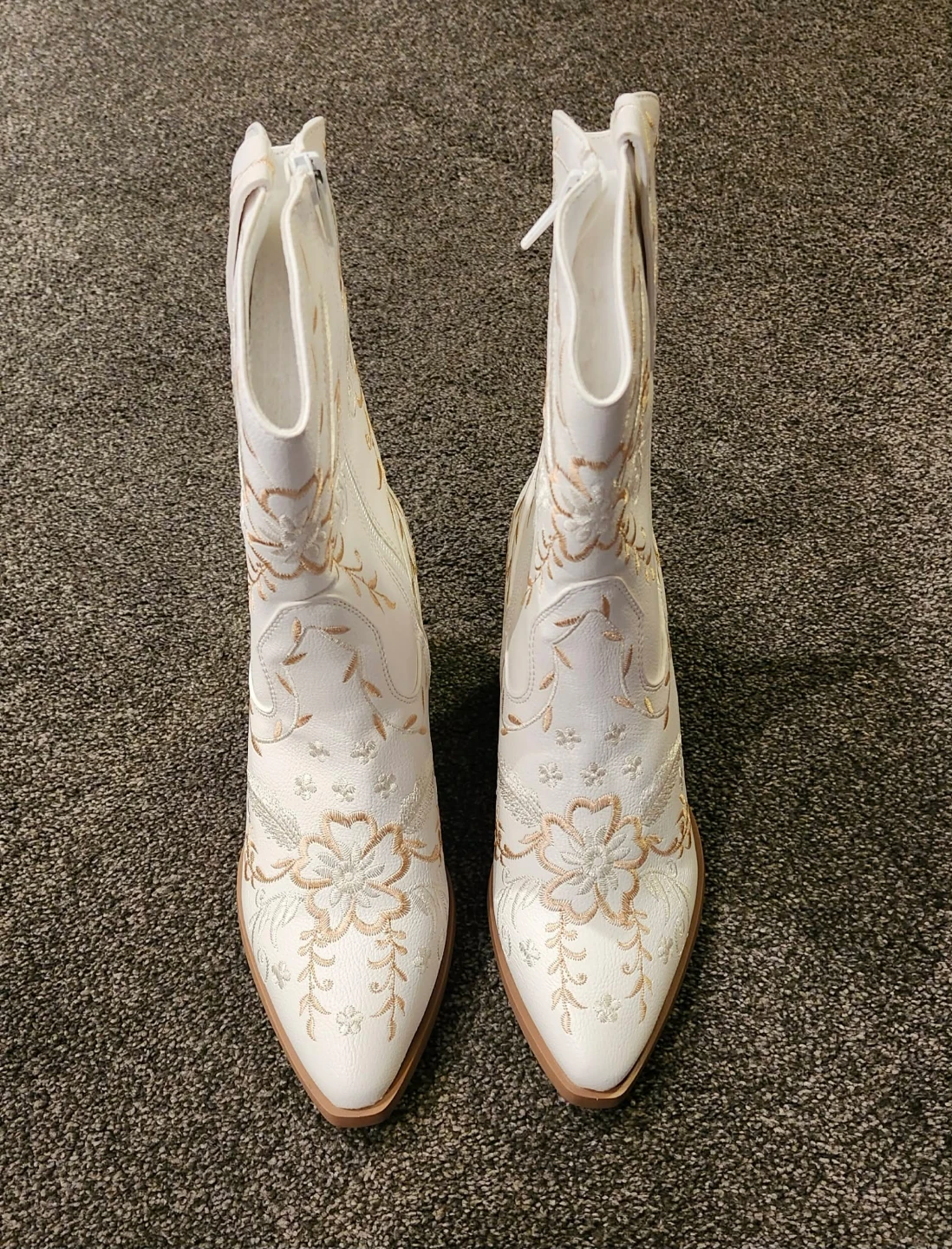 Anjoufemme White Embroidered Cowboy Boots - photo 2