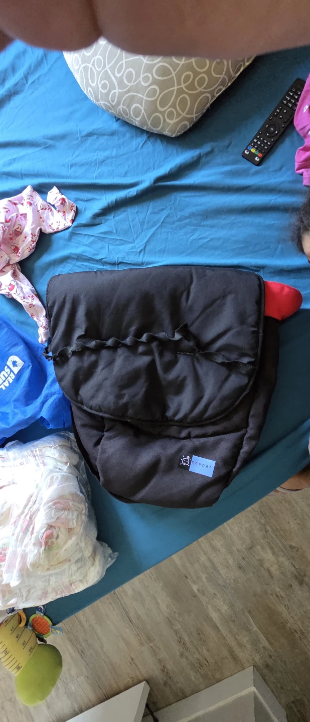 Baby footmuff/cover - Black