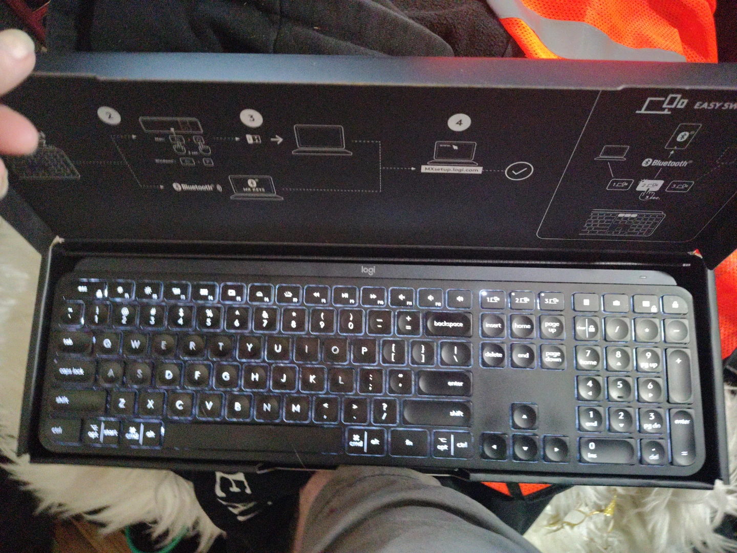 Logitech MX Keys Advanced Wireless Illuminated Keyboard - photo 2
