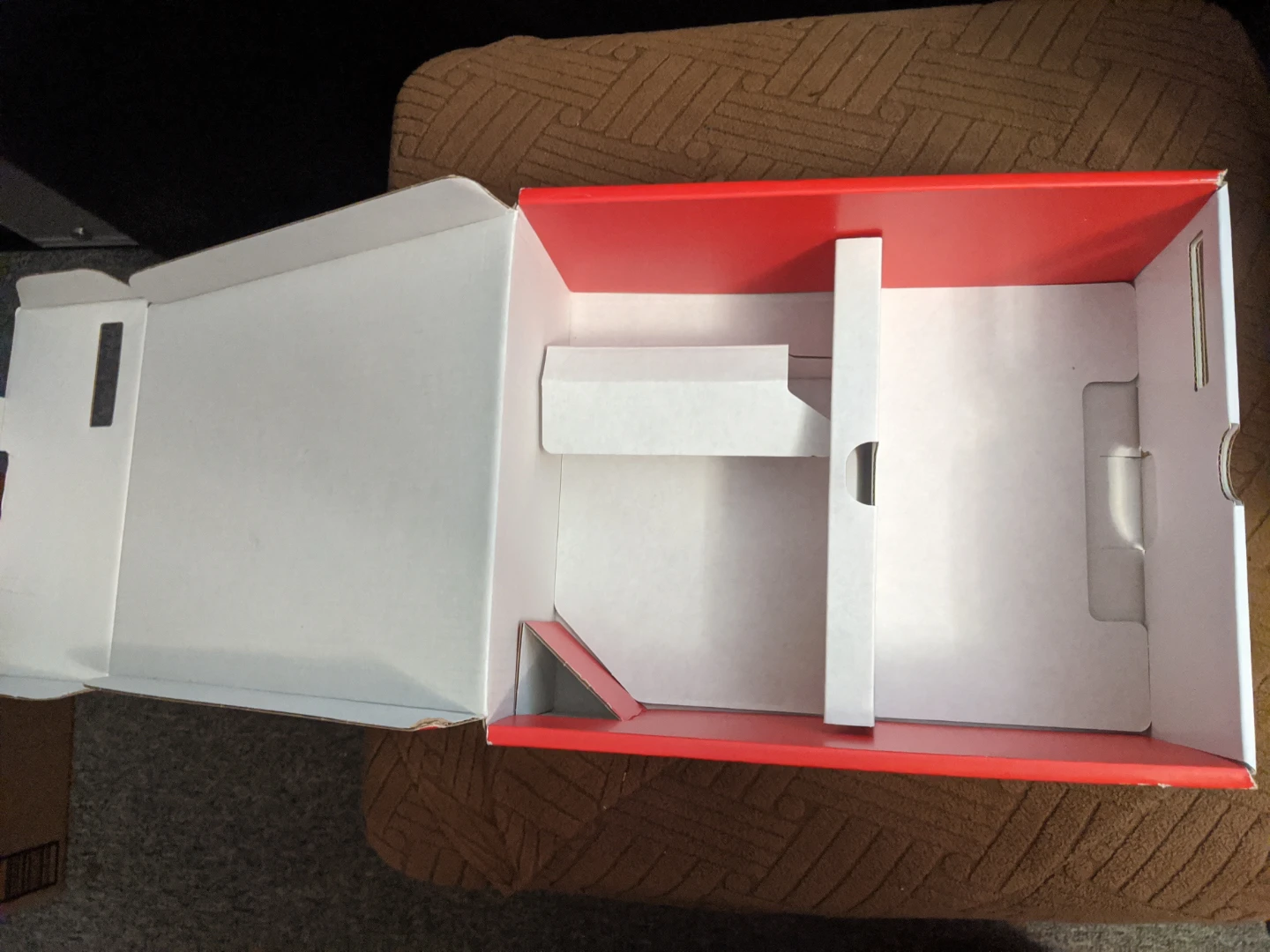 Nintendo Switch OLED Box - photo 3