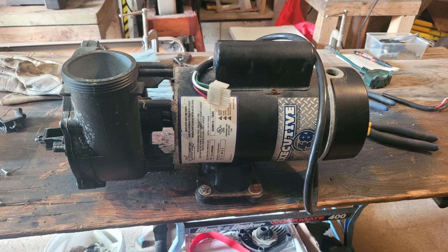 Hot-tub - pool pump. - photo 2