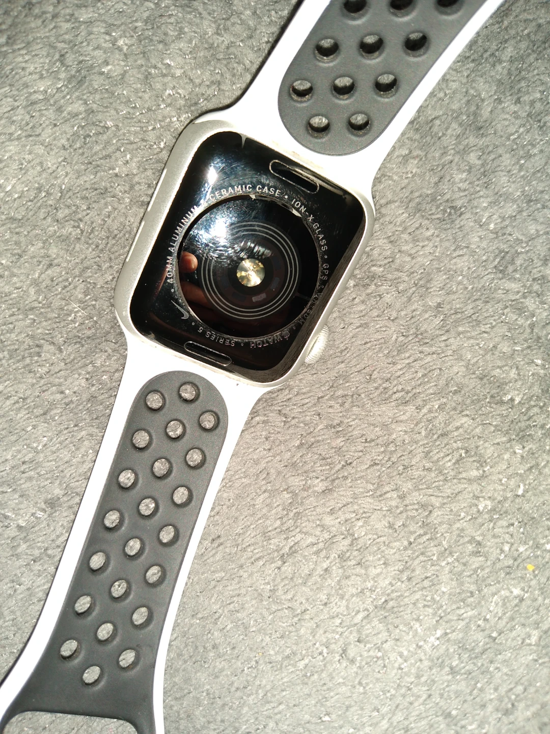 Apple Nike smartwatch - photo 2