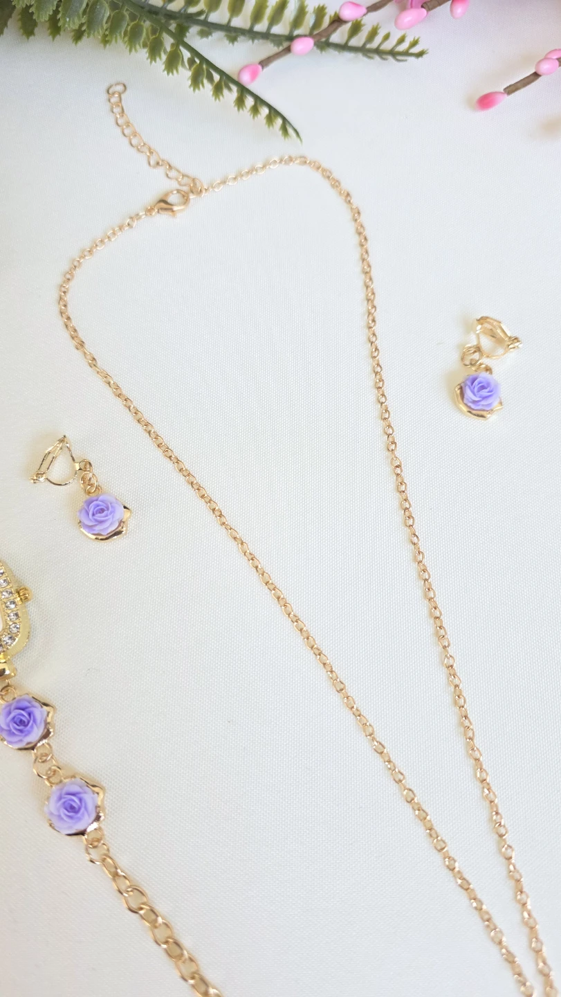 Gold-tone watch and jewelry set with purple roses - photo 5