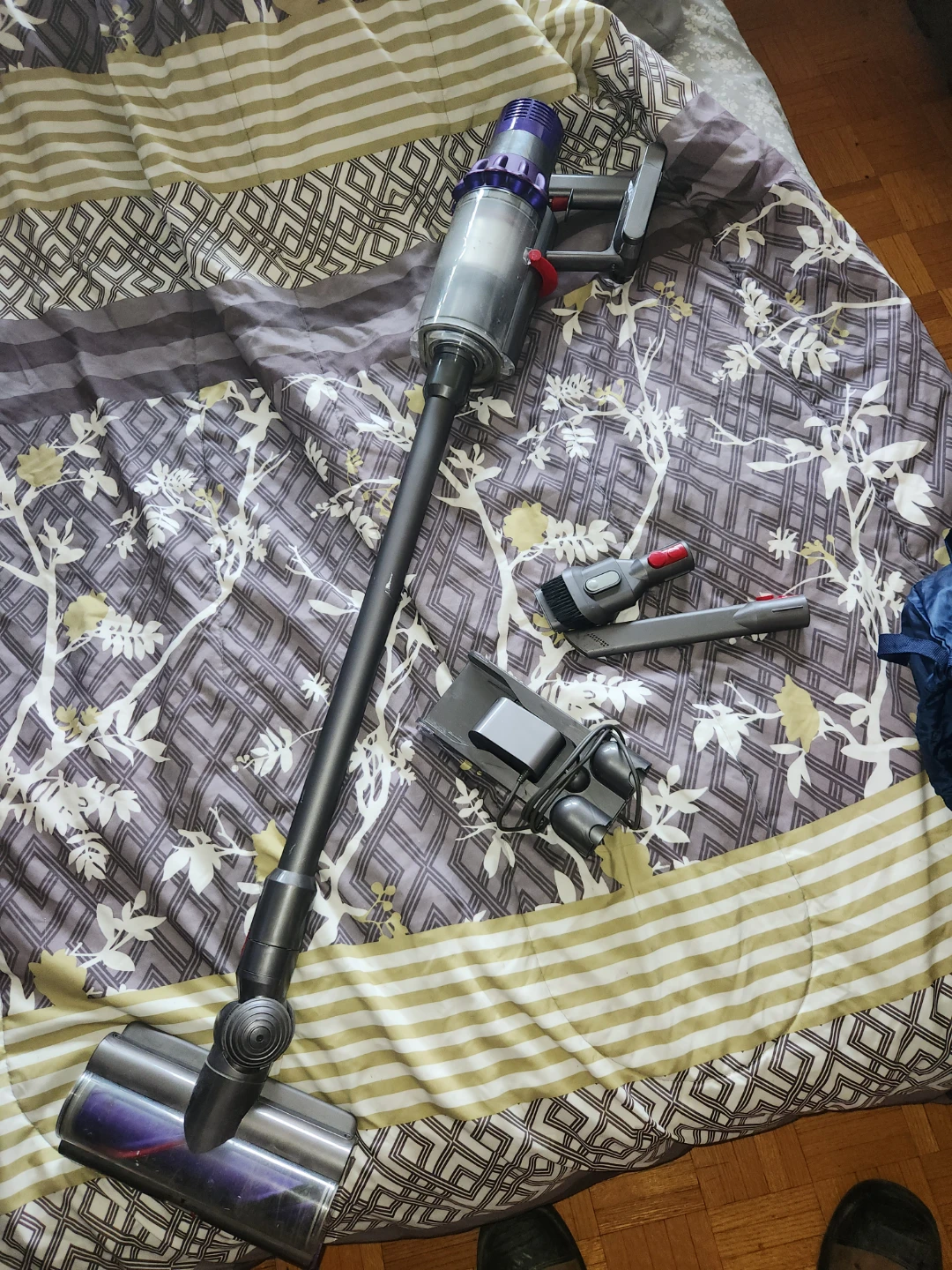Dyson V10 Cordless Vacuum Cleaner