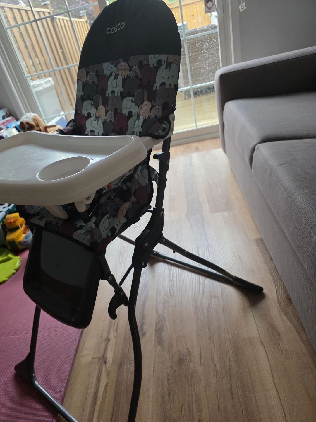Cosco High Chair - Elephant Print - photo 4
