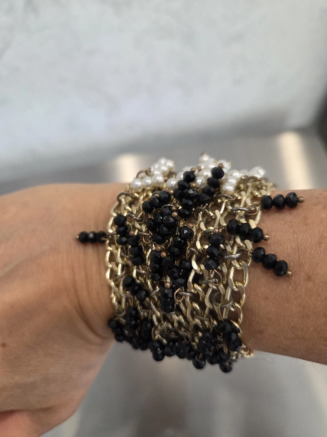 Gold Chain Bracelet with Black and White Beads - photo 2