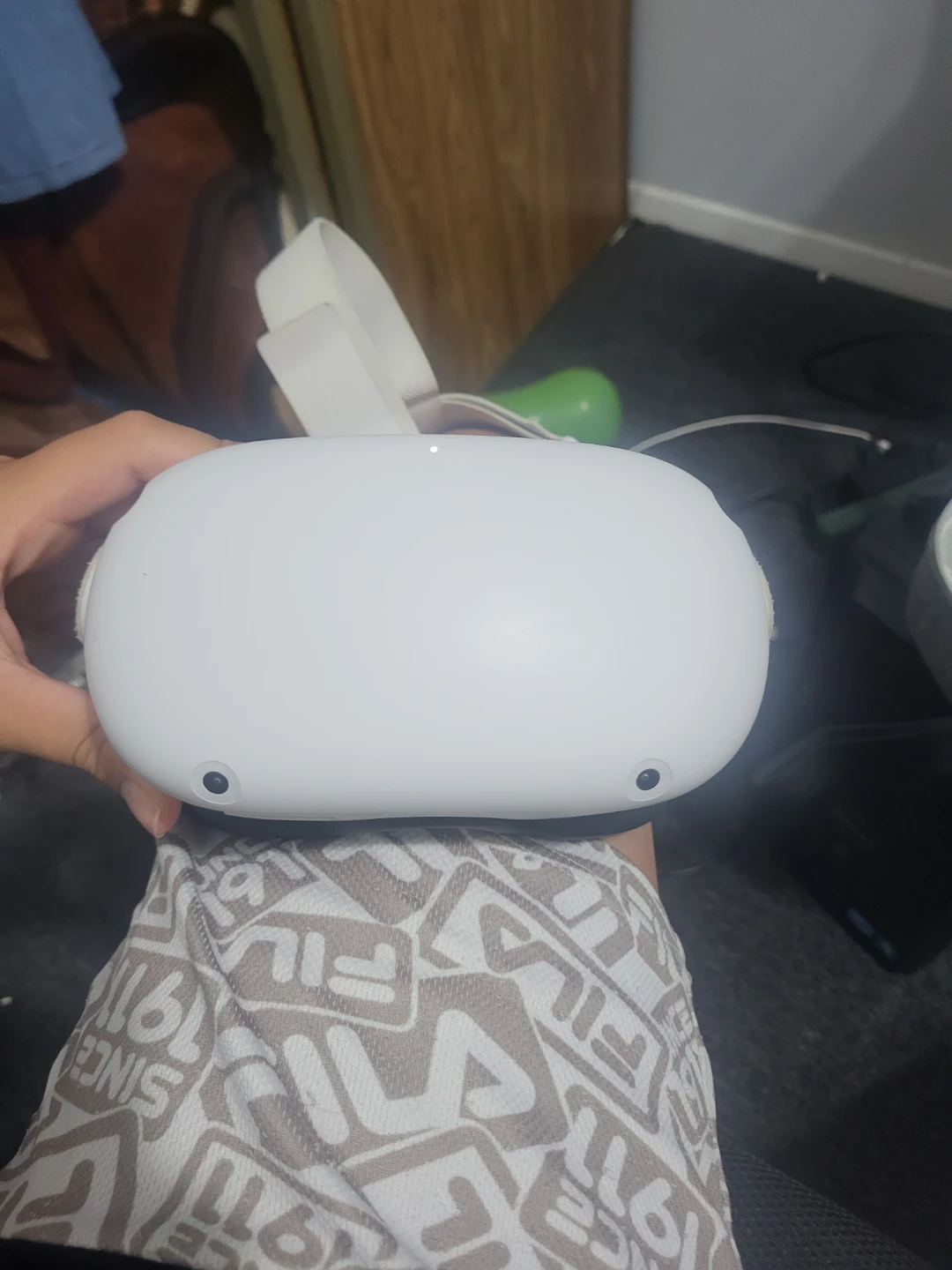 Meta Quest 2 VR Headset with Controllers - photo 2