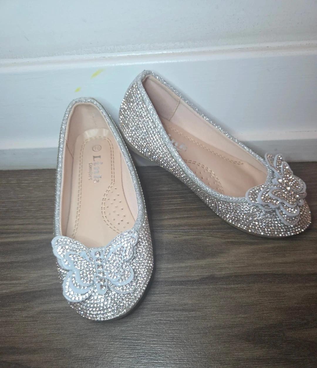 Link Comfort Silver Glitter Butterfly Flats - Size 10 - photo 2
