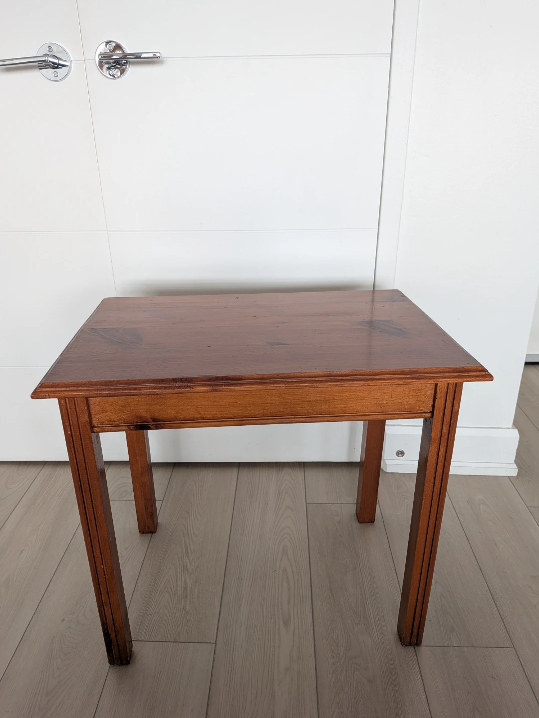 Wooden End Table - photo 3