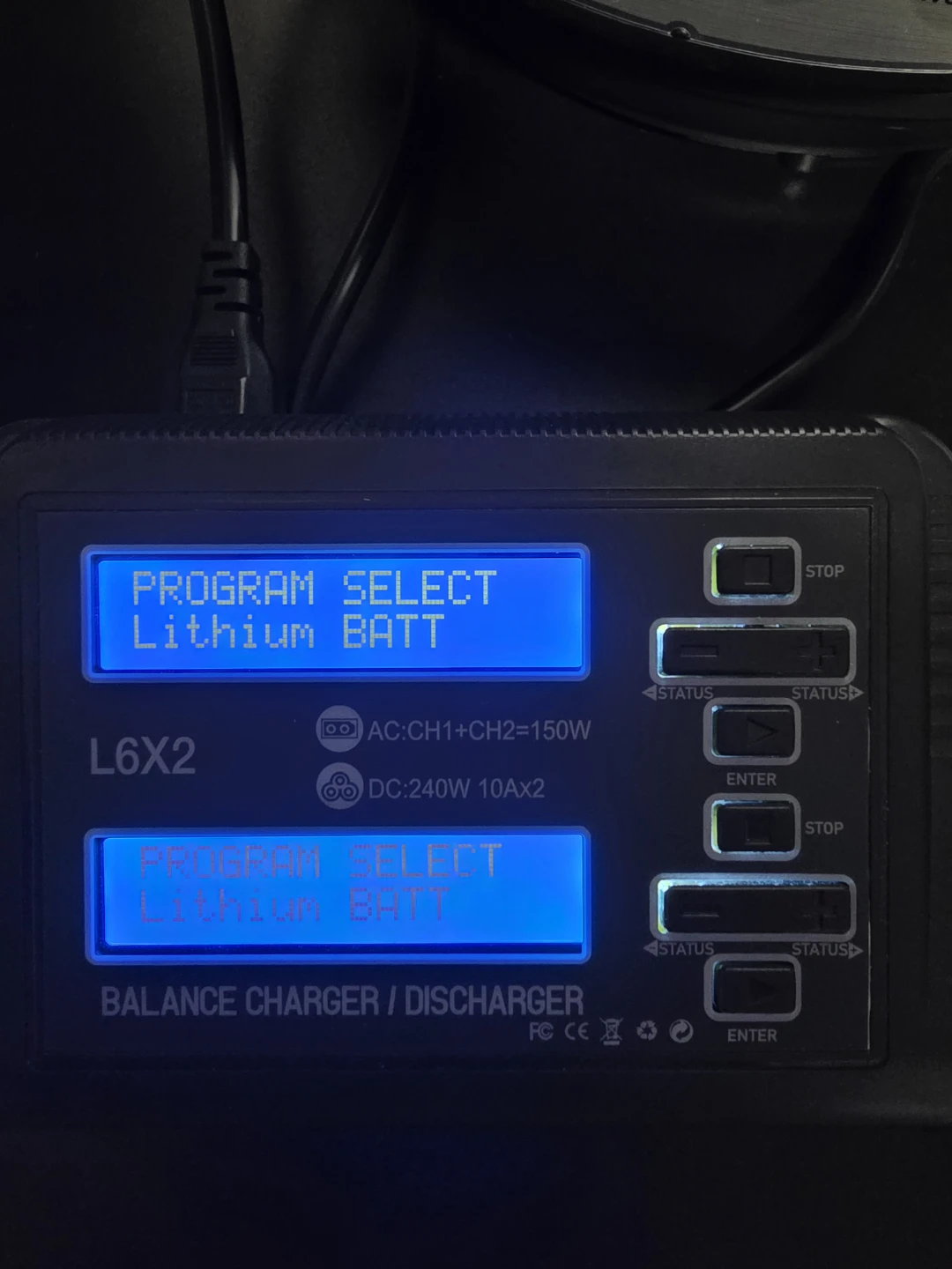Hobbywing L6X2 Balance Charger / Discharger - photo 4