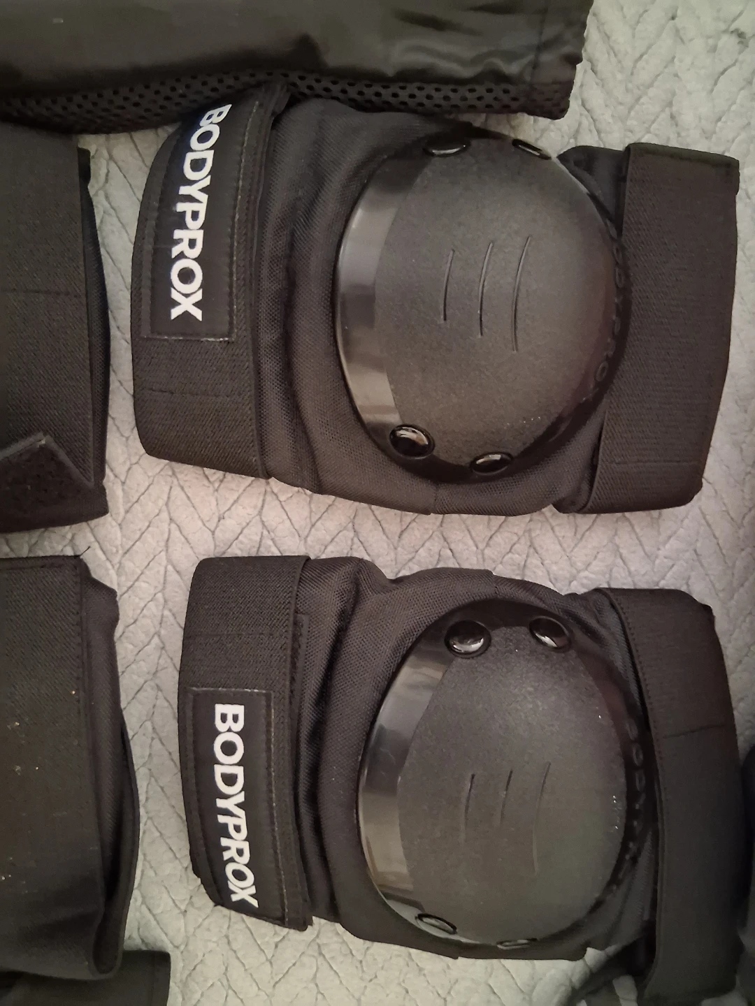 BODYPROX Protective Gear Set with Bag - photo 3