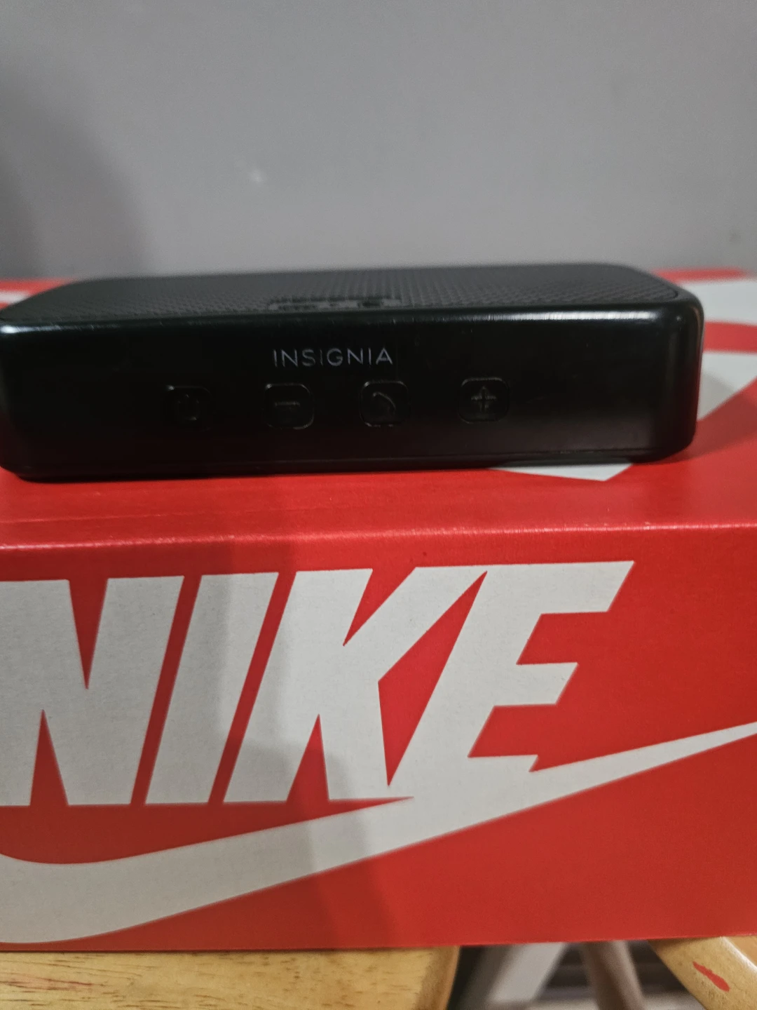 Insignia Portable Bluetooth Speaker - photo 2