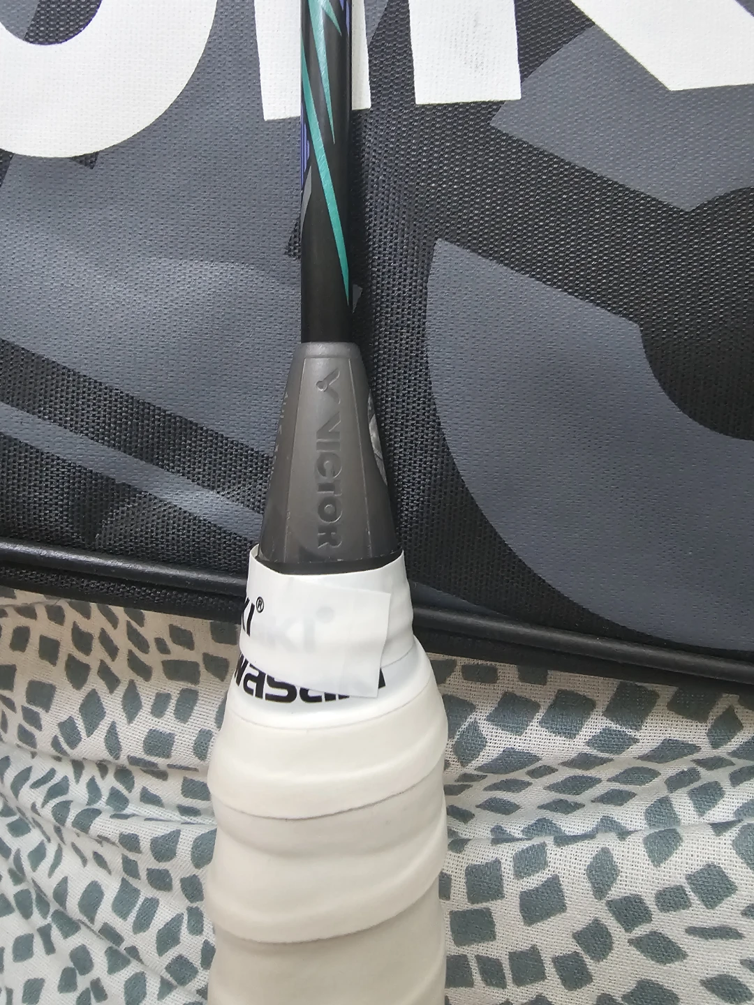 Victor Thruster K 220H II Badminton Racket - photo 4