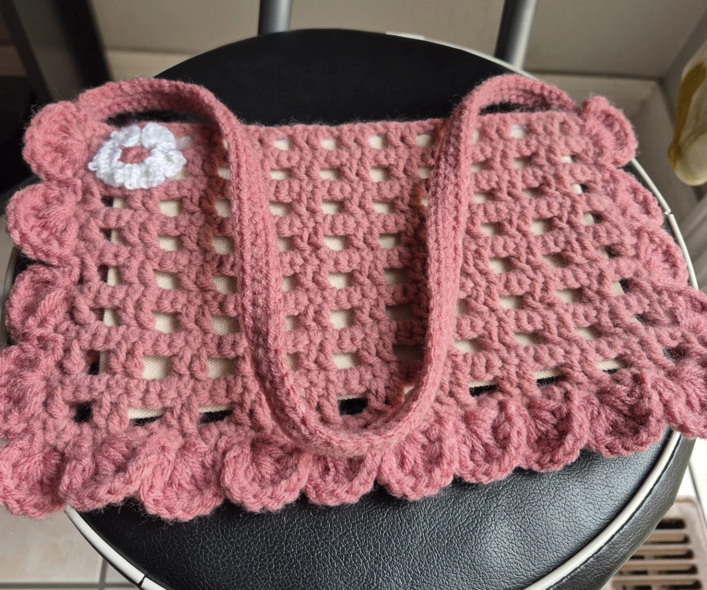Pink Crochet Handbag with Flower Detail - photo 4