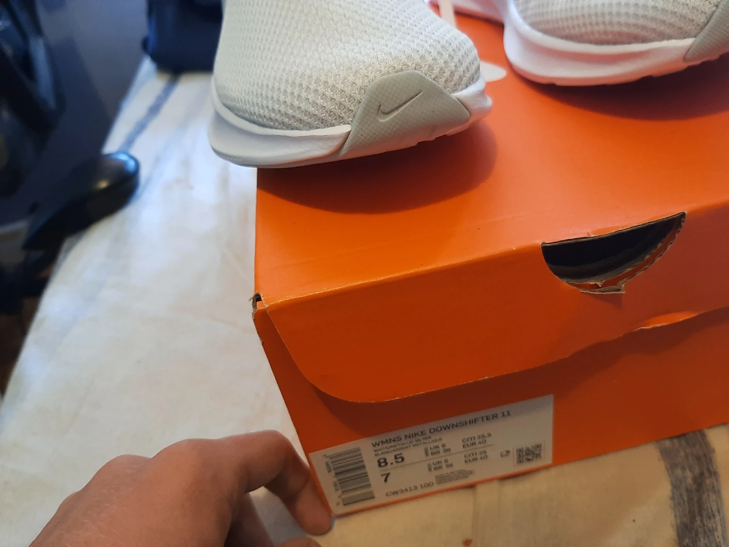 Nike Downshifter 11 Women's Running Shoes white with box - photo 3
