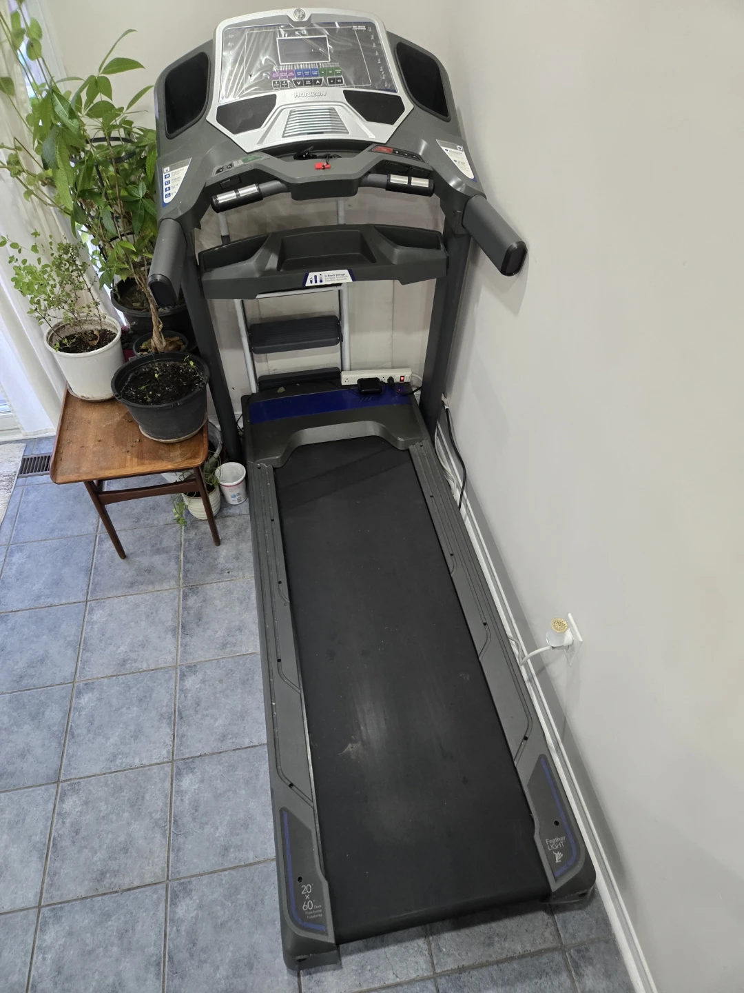 Horizon CT9.3 Treadmill - photo 2