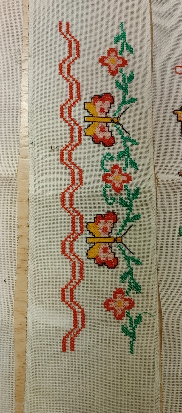 6 strips of cross stitch embroidery - photo 5
