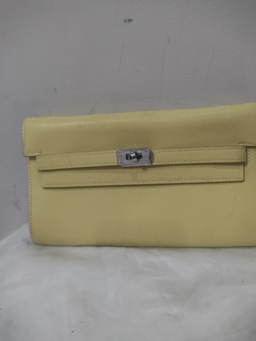 Hermès Paris Yellow Leather Clutch - photo 2