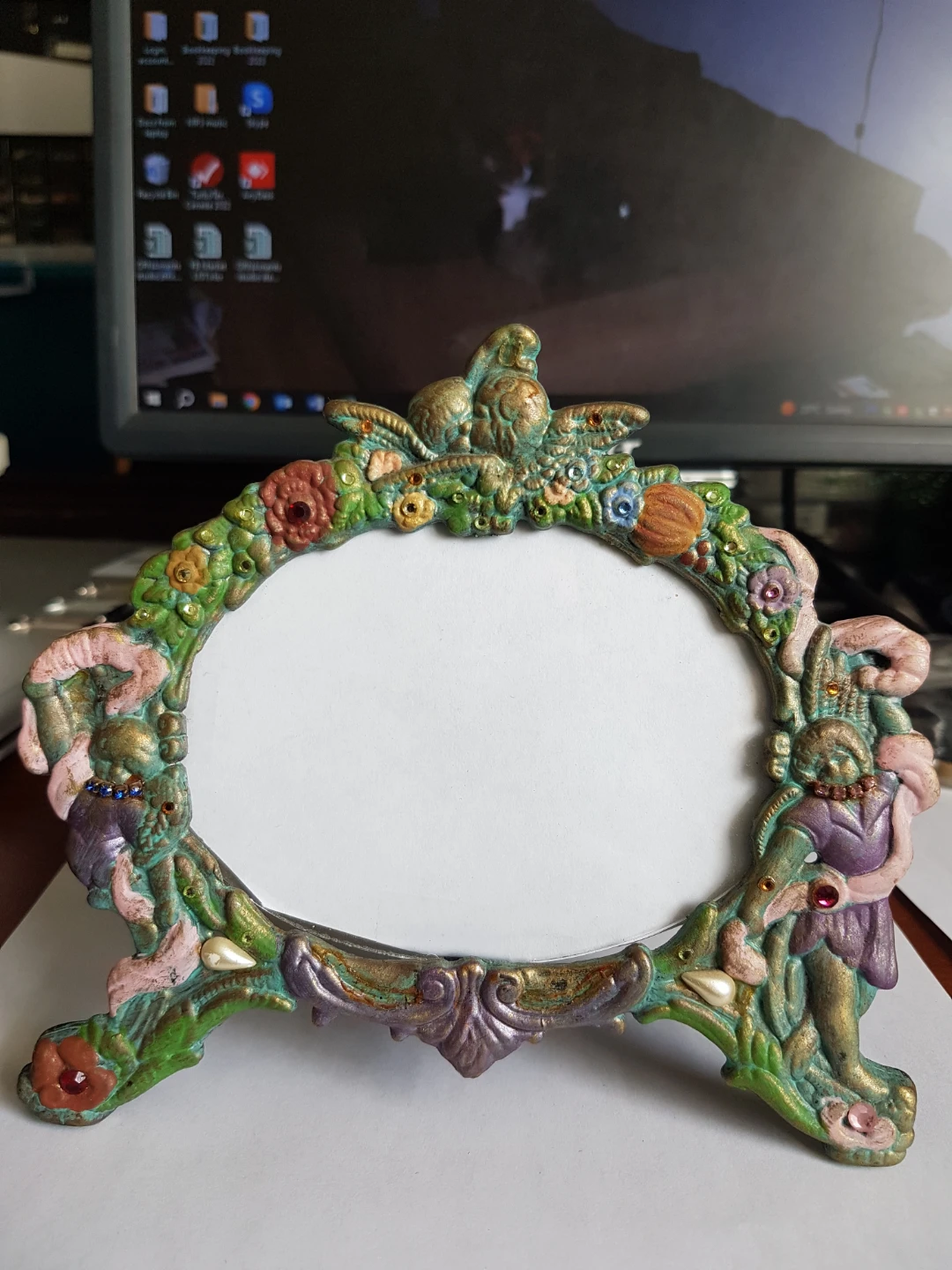 Ornate Oval Photo Frame - photo 3