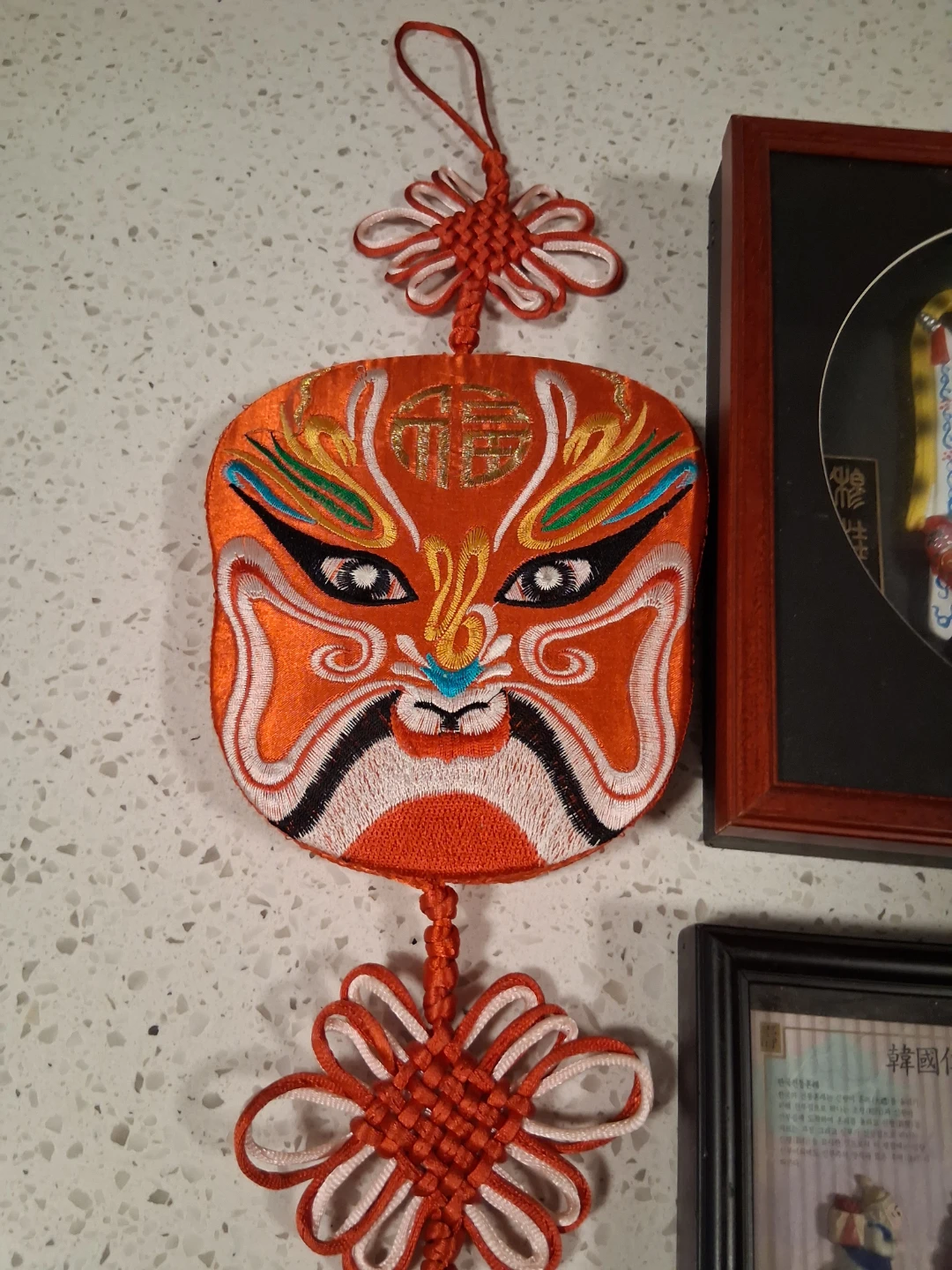 Various wall decor - photo 5
