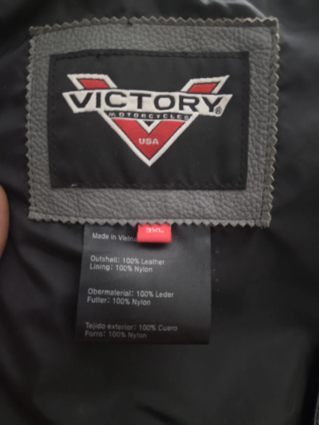 Victory Motorcycles Leather Vest - photo 3
