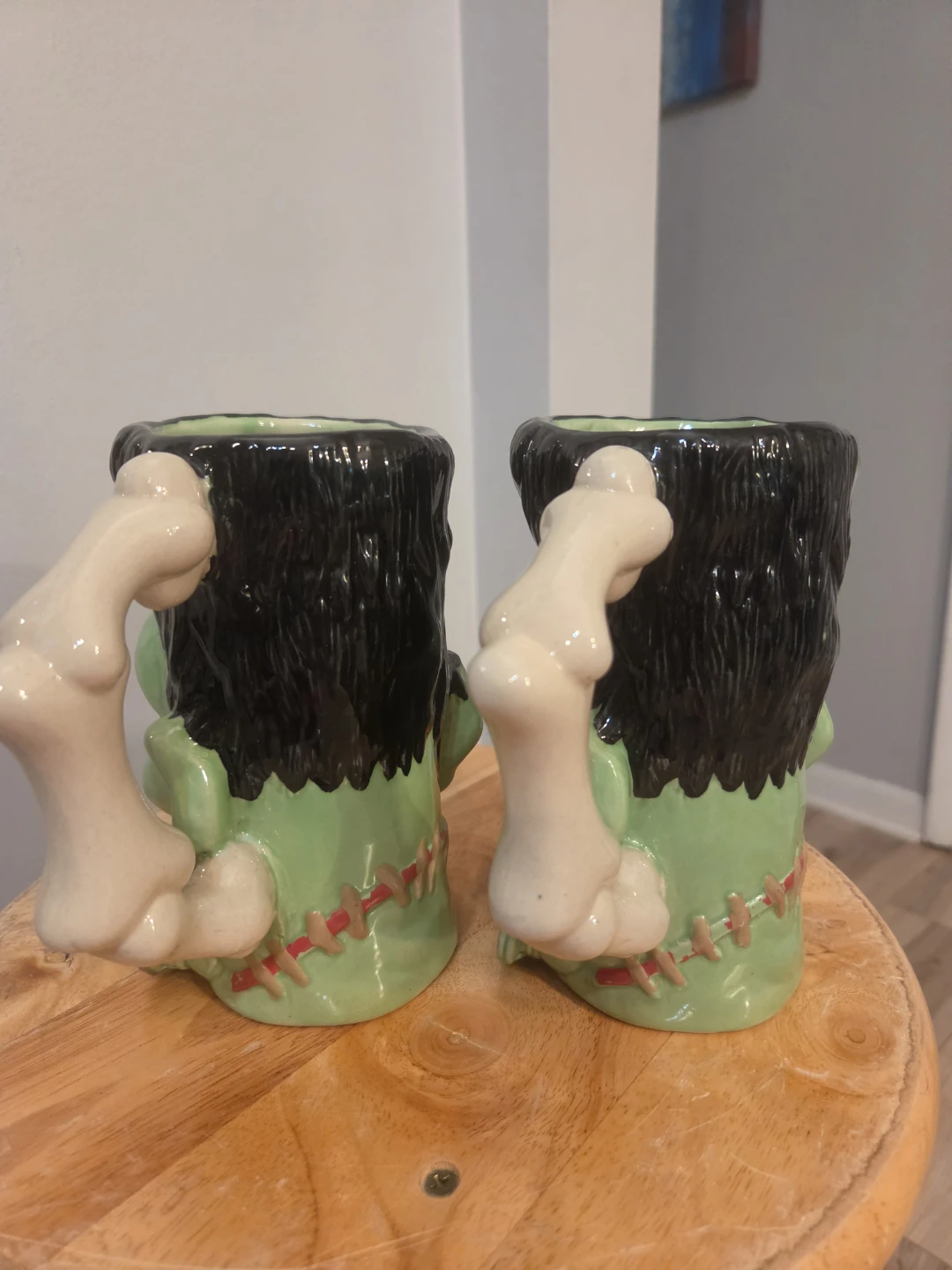 Pair of Frankenstein Mugs Halloween 1989 - photo 5