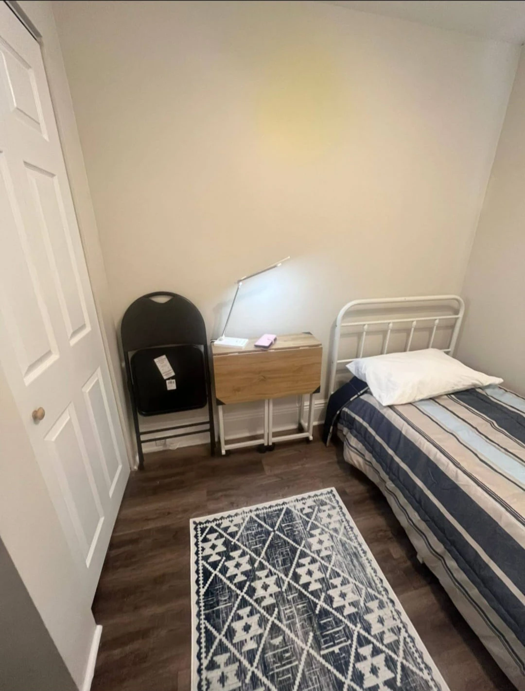 Private Room Available for rent in Perterborough/female only - photo 4