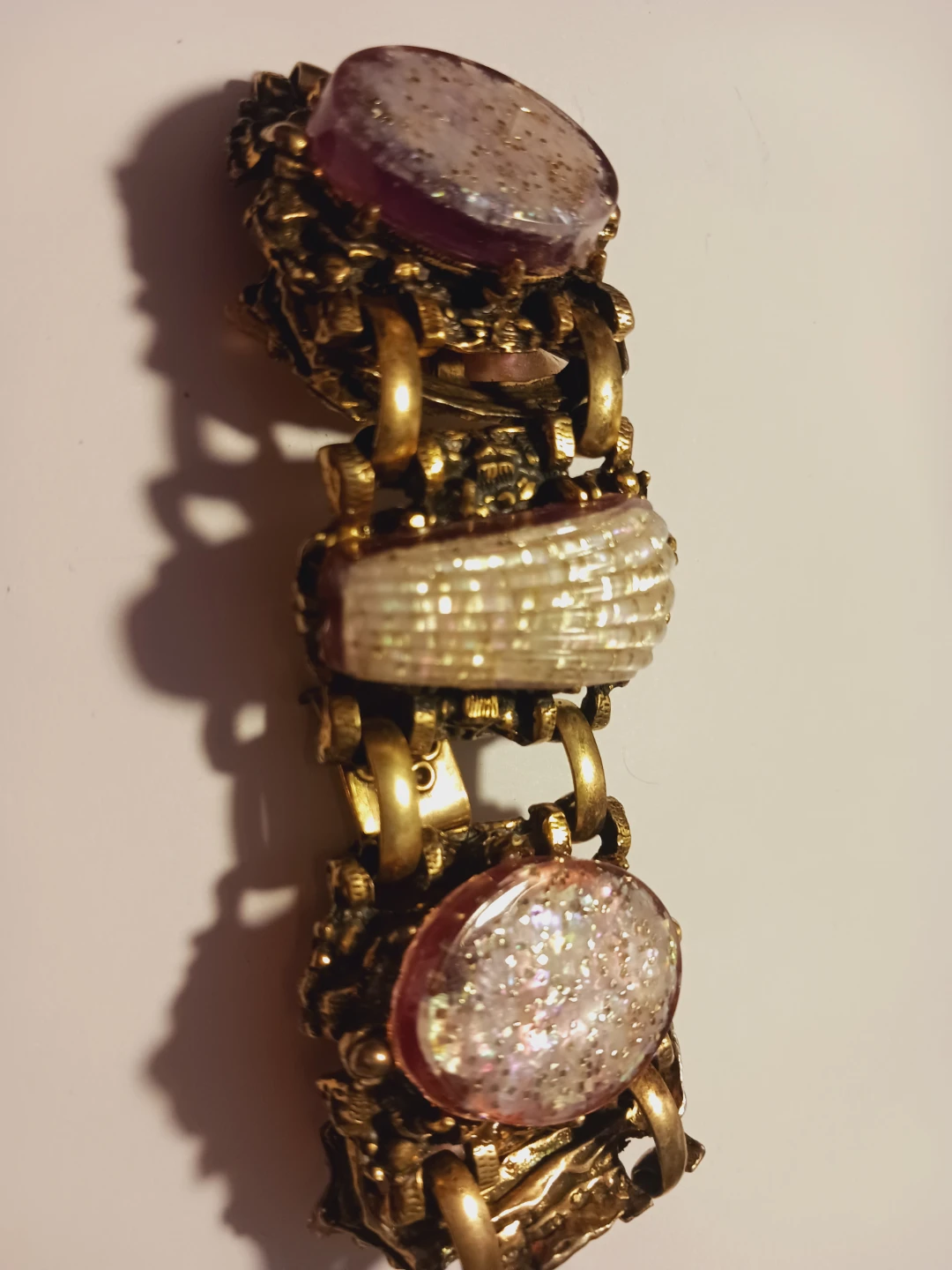 Vintage Chunky Bracelet with Glitter and Shell Accents - photo 4