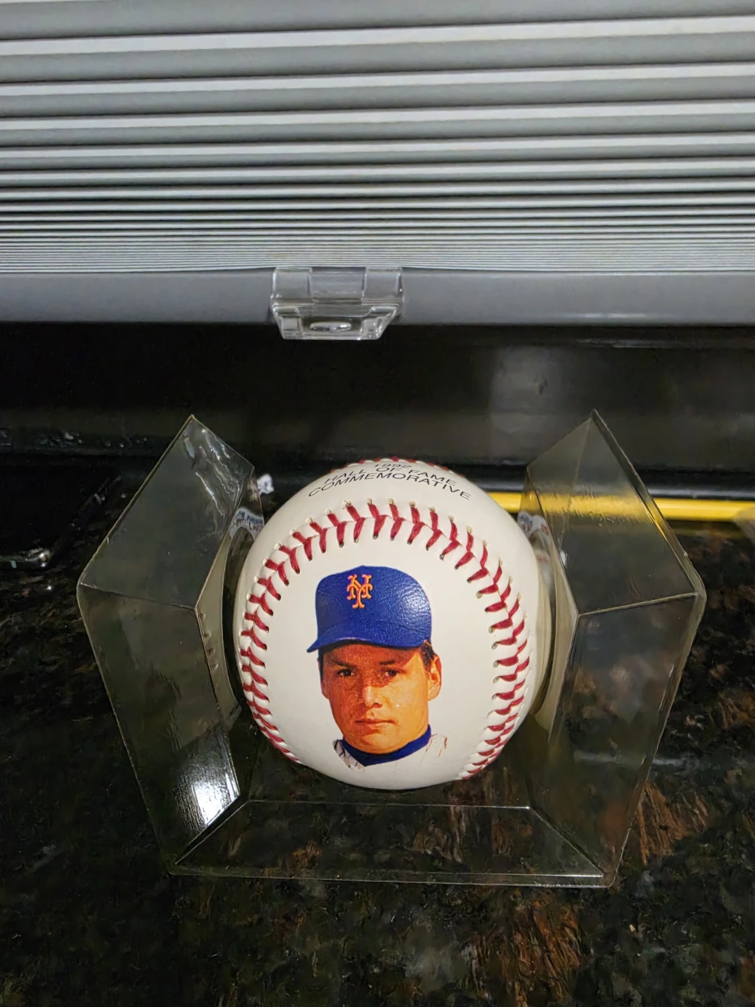 Tom Seaver 1992 Hall of Fame Commemorative Baseball