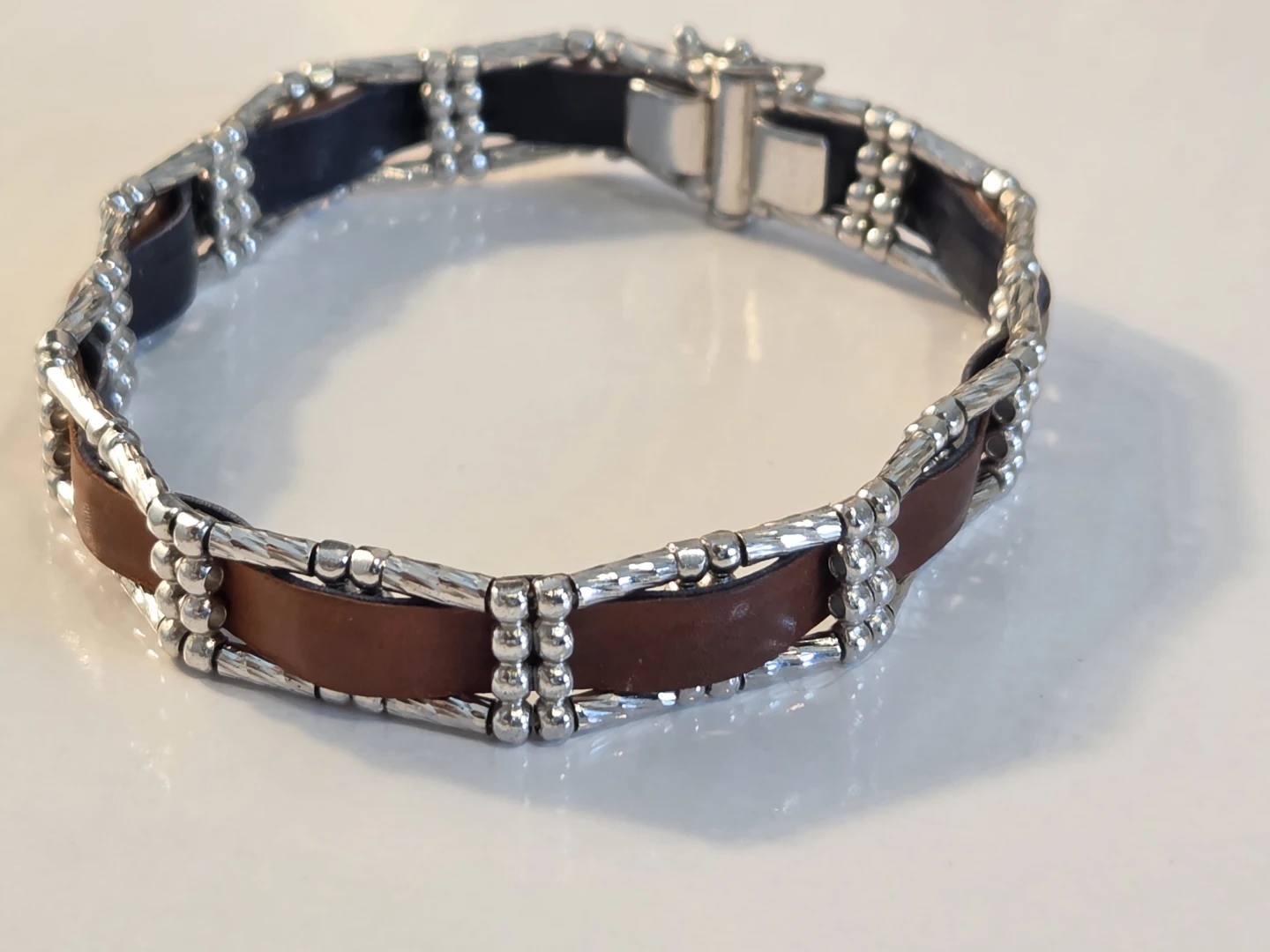 Sterling silver  bracelet with 2 side faces