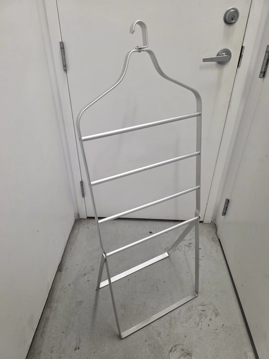 Silver Metal Valet Stand