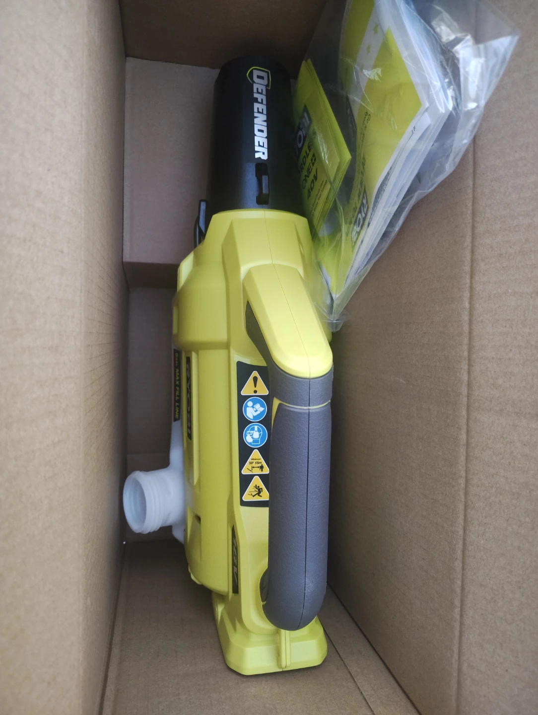 Ryobi 18V ONE+ Cordless Chemical Sprayer/Fogger - photo 3