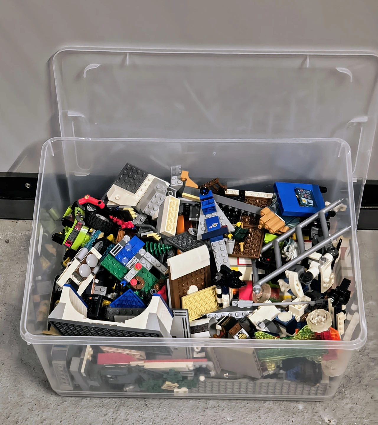 Assorted LEGO Bulk Lot - photo 2